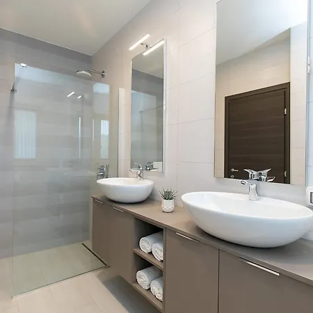 Greenblue فيلة بوريتش