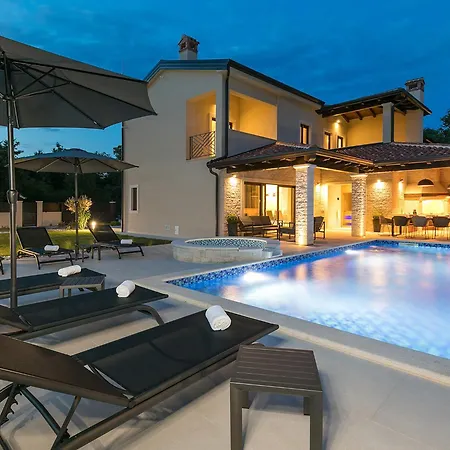 Вілла Greenblue *